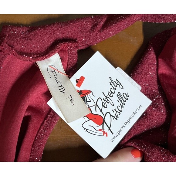NEW Perfectly Priscilla Cold Shoulder Boutique Dress Size 3XL Red Sparkle - Picture 10 of 11